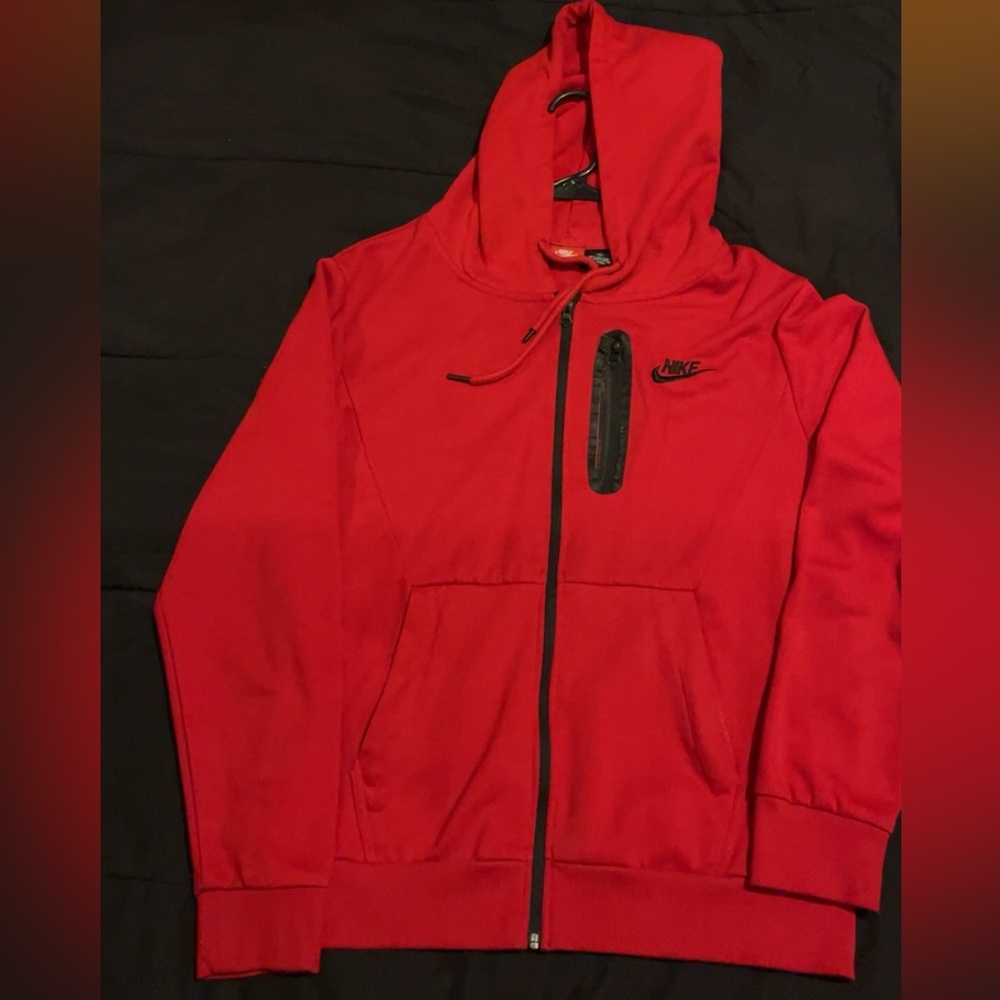 Nike Hoodie/SweatShirt